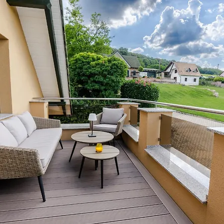 Amannsberger Wineyardlodge * Nagyharsany